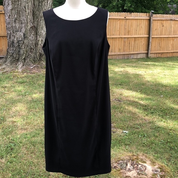 I.N Studio Career Dress - Picture 4 of 6